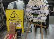 Gegara Ini, Warga Lakukan Tabur Bunga di Stasiun Bekasi